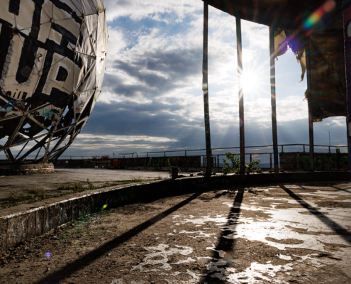 Lost-Place-Fotografie auf dem Teufelsberg in Berlin